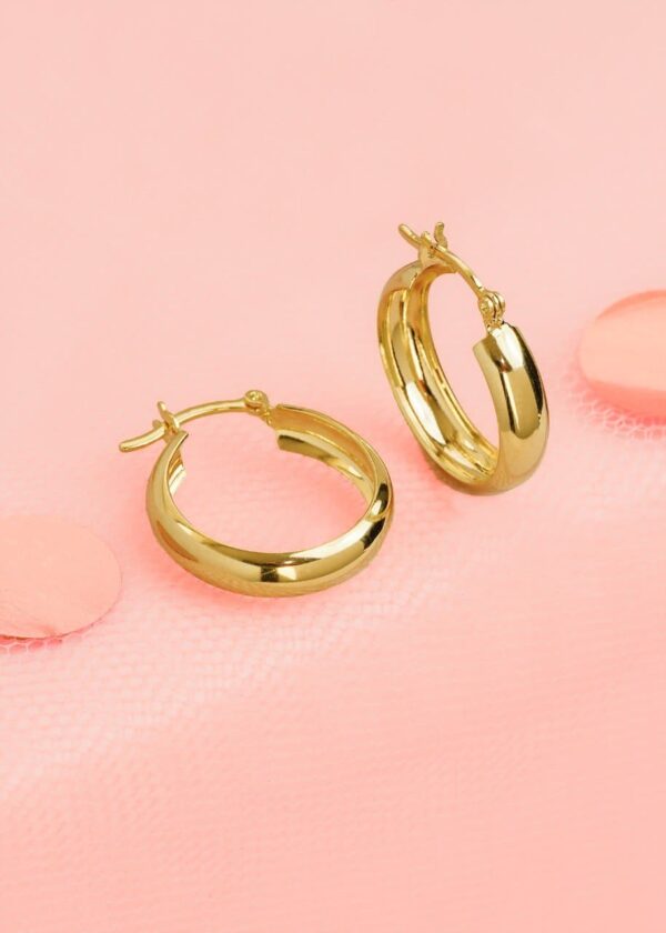 Arete Candonga lisa ancha 2.2cms